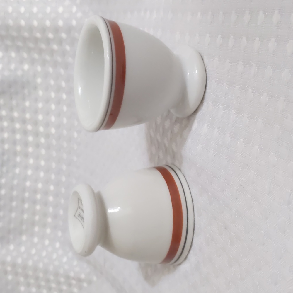 Porcelaine D'Auteuil Porcelain Egg Cups- set of two Made in France - Picture 5 of 5